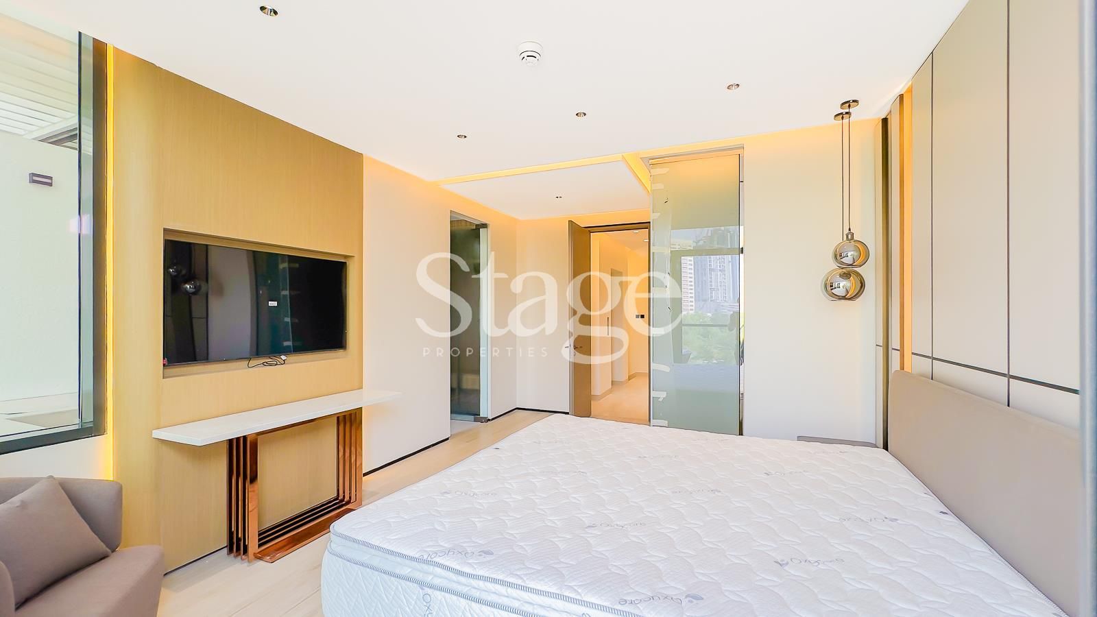 فيلا من ٤ غرف نوم للإيجار في Jumeirah Village Circle، Dubai VI8263L