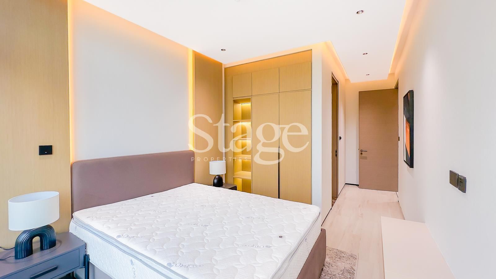 فيلا من ٤ غرف نوم للإيجار في Jumeirah Village Circle، Dubai VI8230L