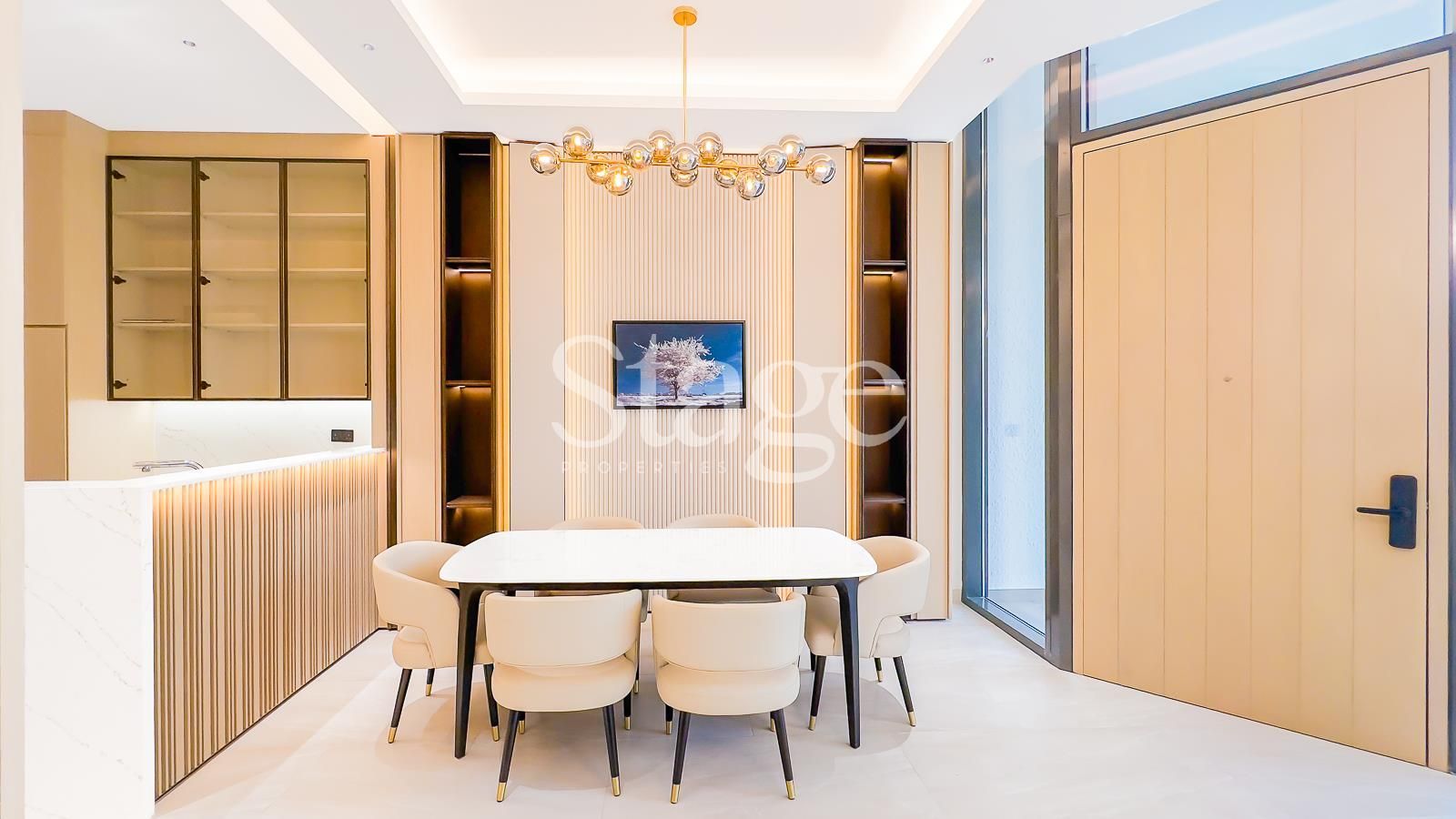 فيلا من ٤ غرف نوم للإيجار في Jumeirah Village Circle، Dubai VI8230L