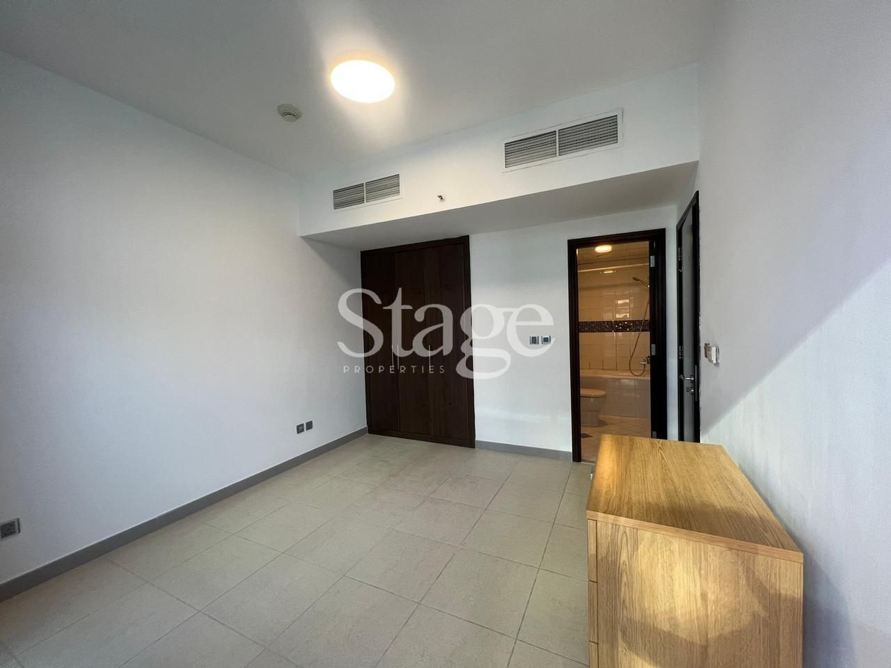 1 bedroom apartment for Rent in Jumeirah Lake Towers, Dubai AP9317L