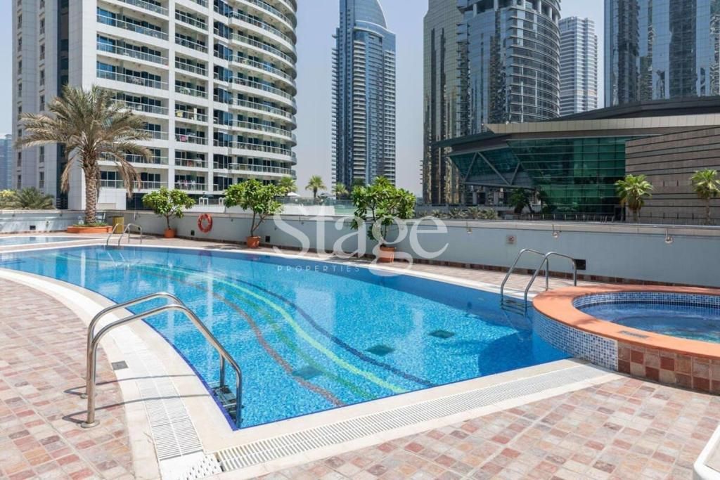 1 bedroom apartment for Rent in Jumeirah Lake Towers, Dubai AP9317L