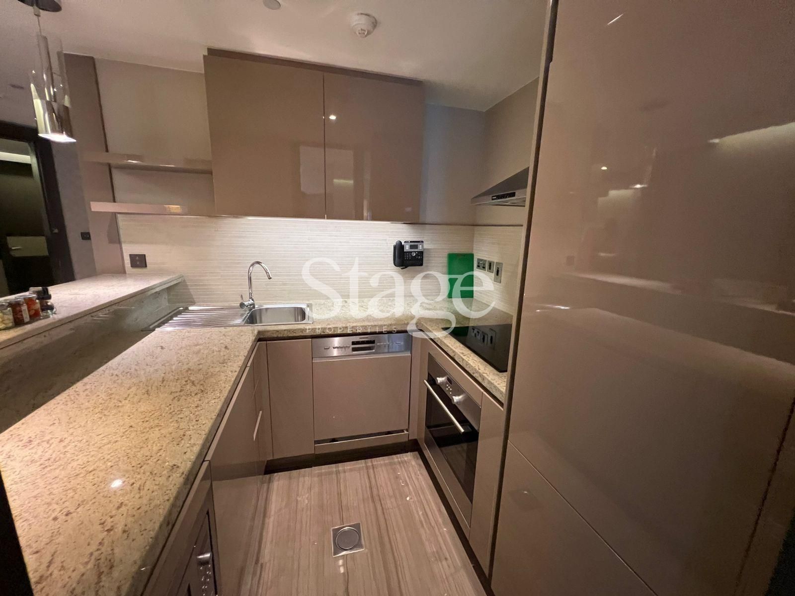 Studio for Rent in Dubai Healthcare City, Dubai AP7648L