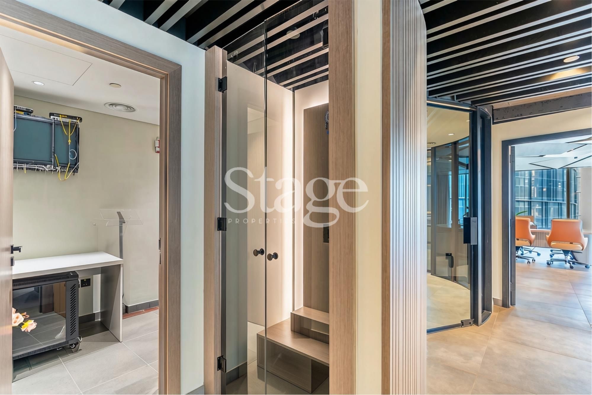Office Space for Rent in Business Bay, Dubai OF9962L