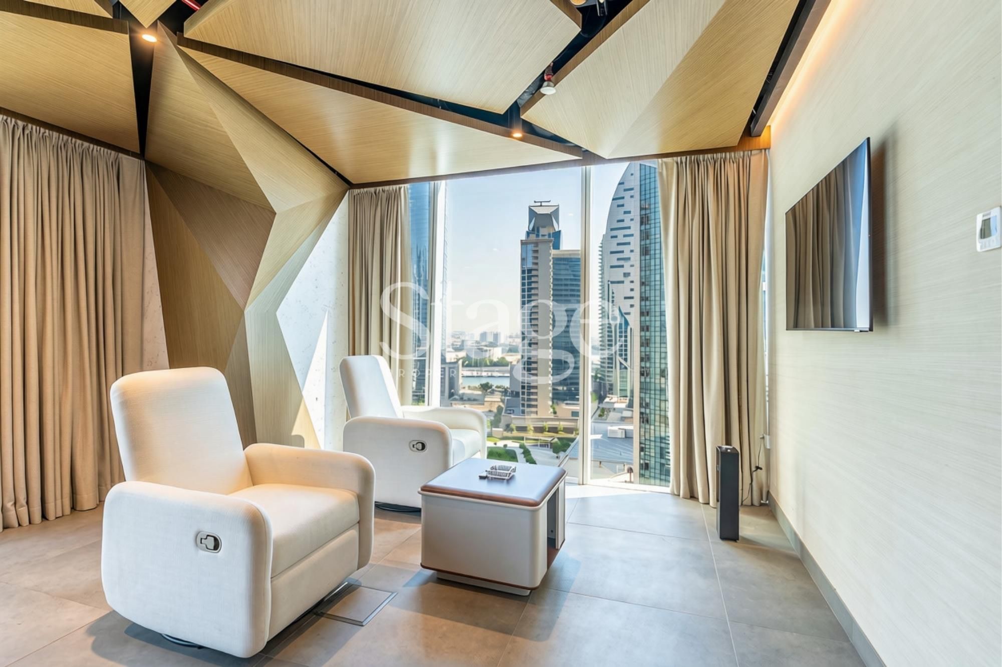 Office Space for Rent in Business Bay, Dubai OF9962L