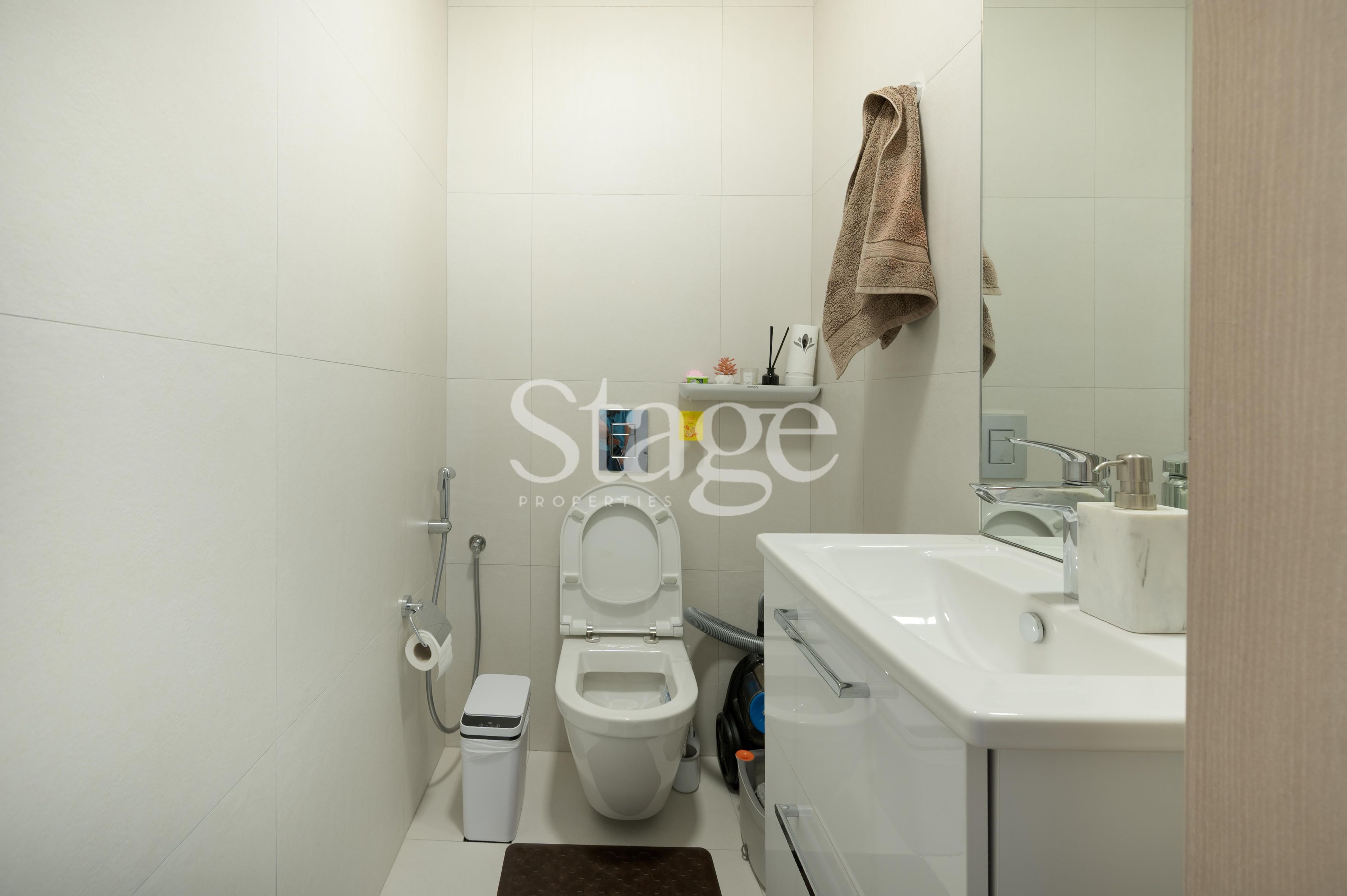 1 bedroom apartment for Sale in Jumeirah Village Circle, Dubai AP8313S
