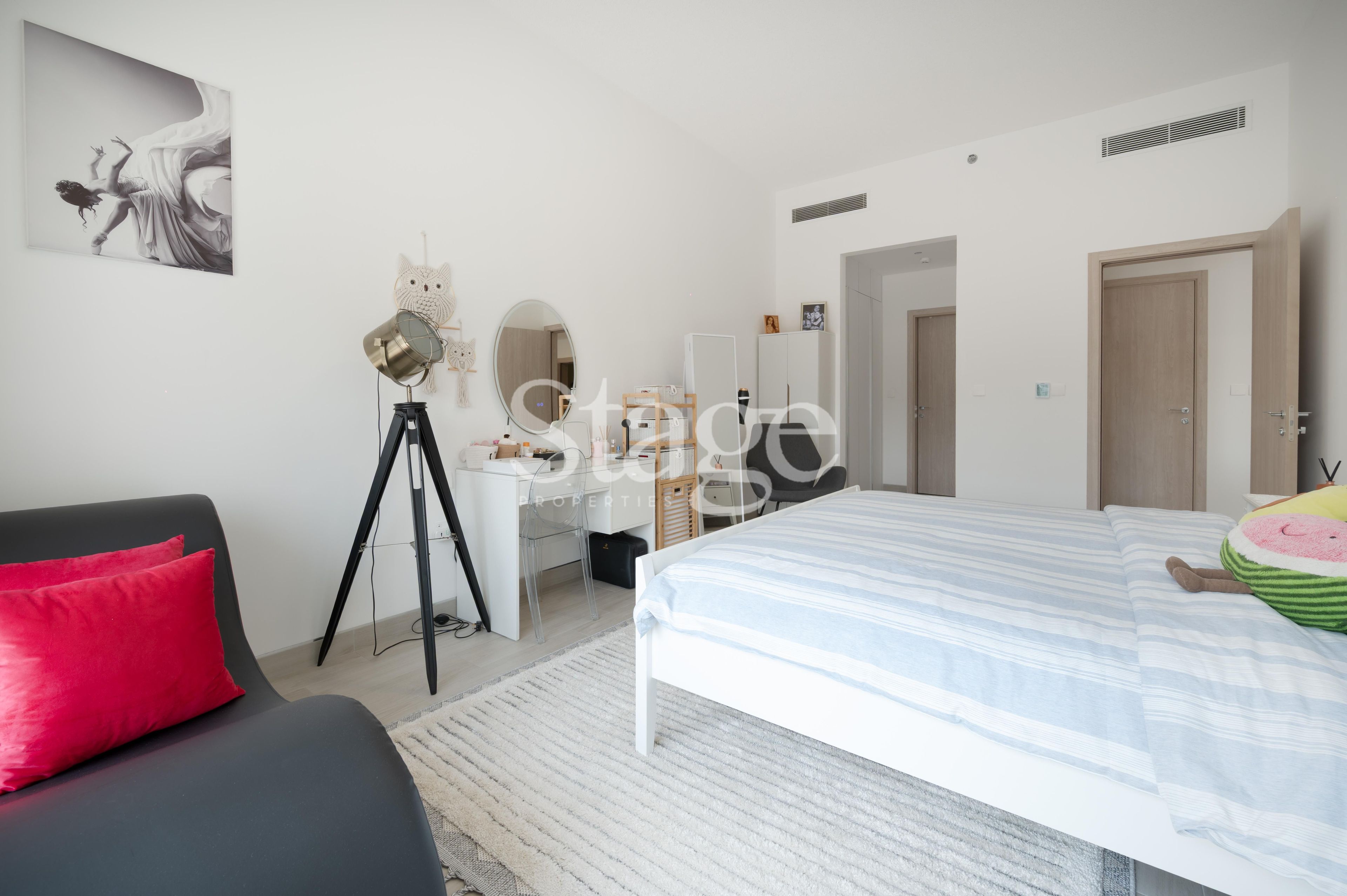 1 bedroom apartment for Sale in Jumeirah Village Circle, Dubai AP8313S
