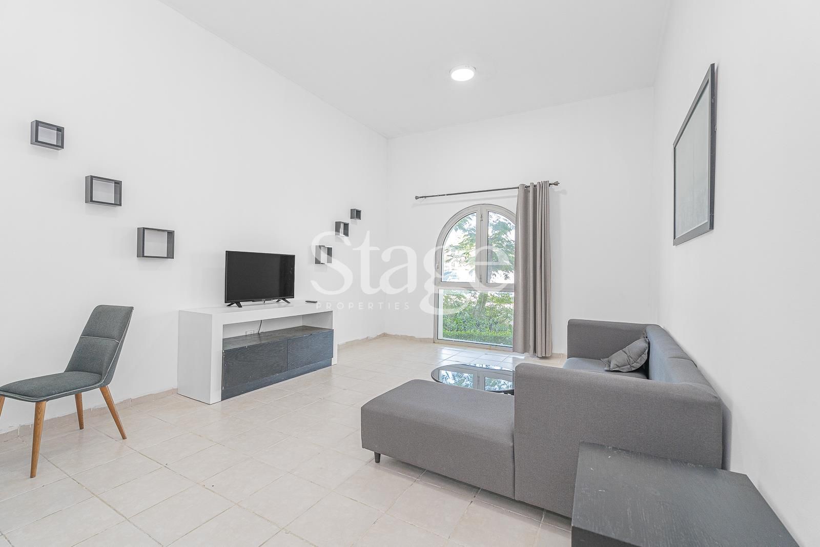 1 bedroom apartment for Rent in Discovery Gardens, Dubai AP7568L