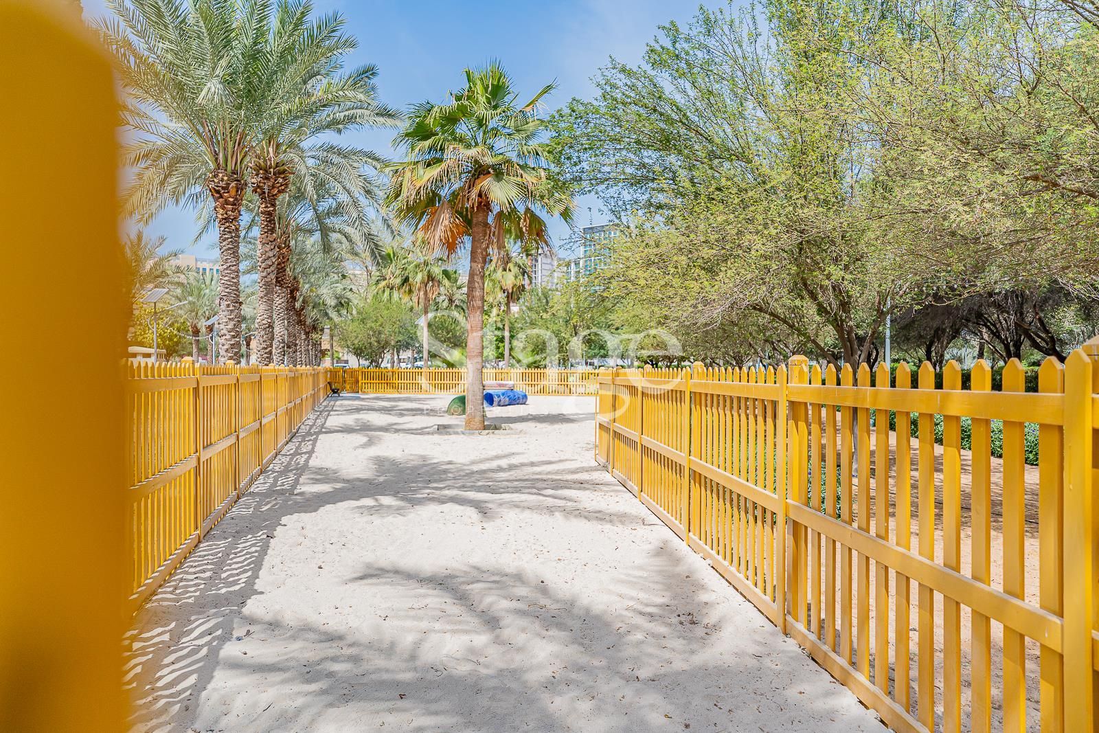 3 bedrooms Townhouse for Rent in Jumeirah Village Circle, Dubai TH7658L