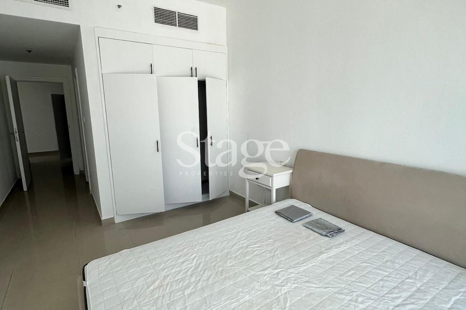 1 bedroom apartment for Rent in Jumeirah Lake Towers, Dubai AP8283L