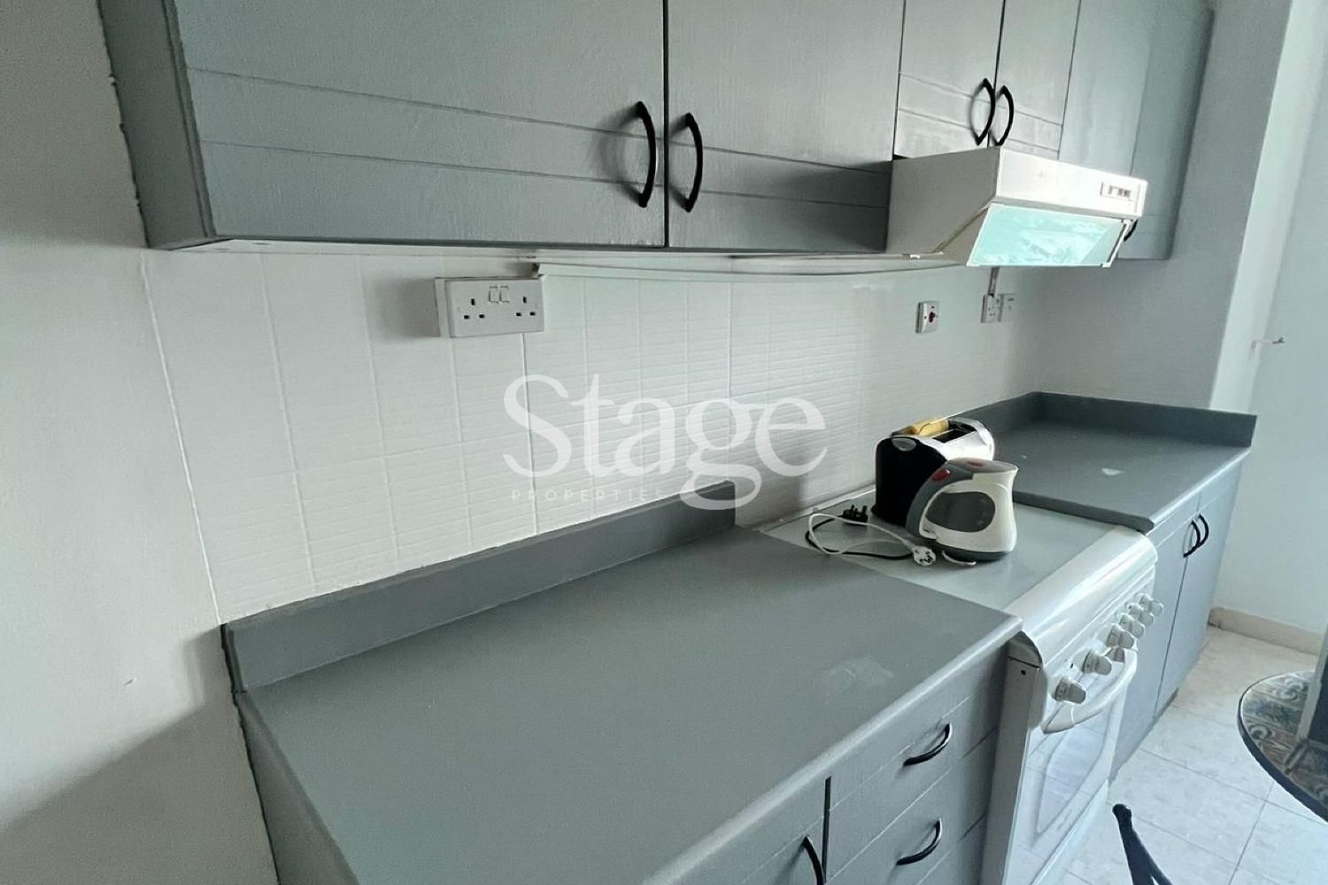 1 bedroom apartment for Rent in Jumeirah Lake Towers, Dubai AP8283L