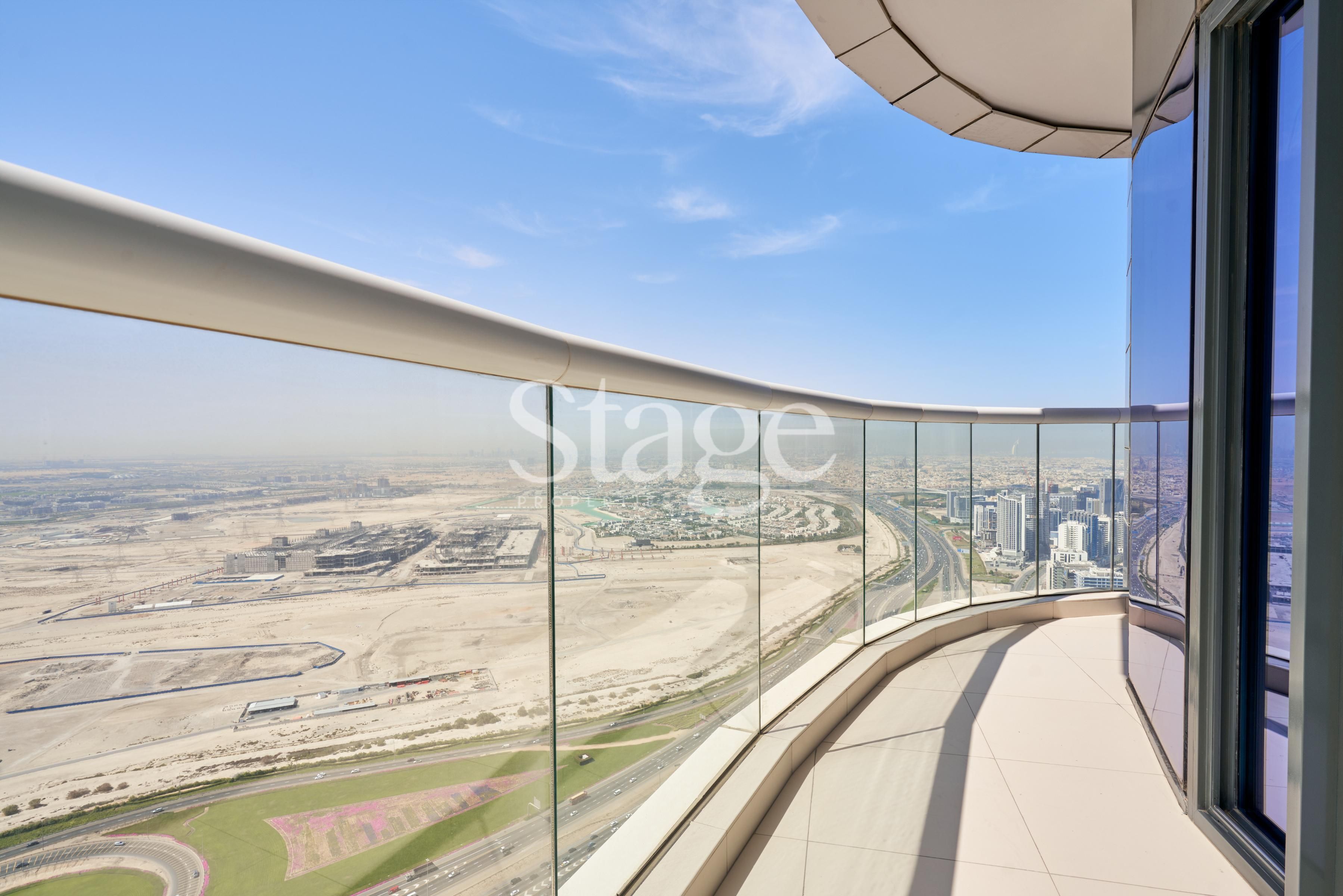 شقة من ٣ غرف نوم للإيجار في Business Bay، Dubai AP7700L