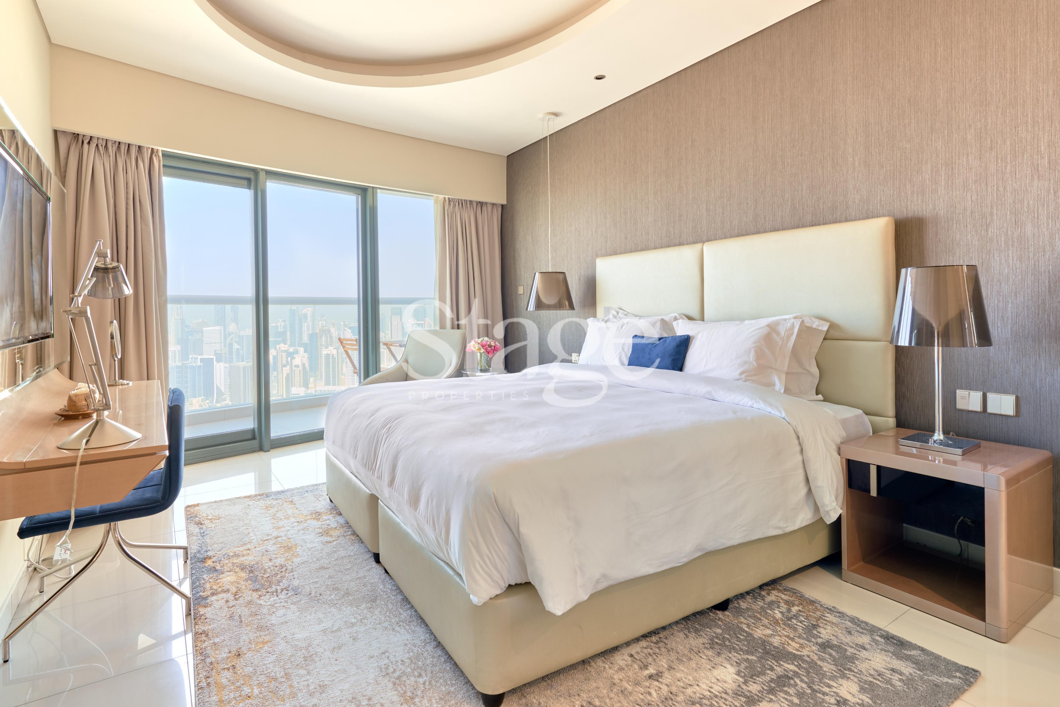 شقة من ٣ غرف نوم للإيجار في Business Bay، Dubai AP7700L