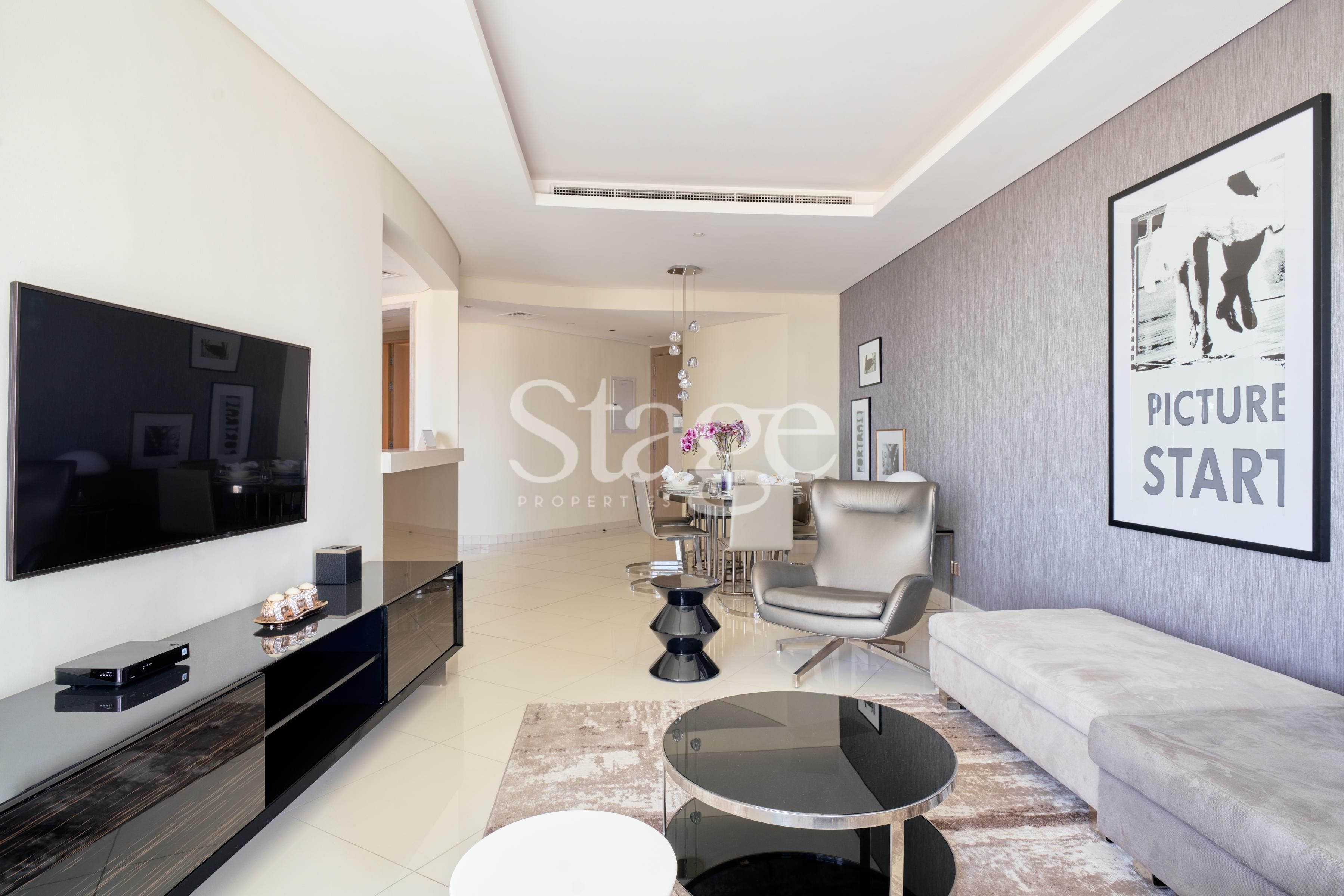 شقة من ٣ غرف نوم للإيجار في Business Bay، Dubai AP7700L