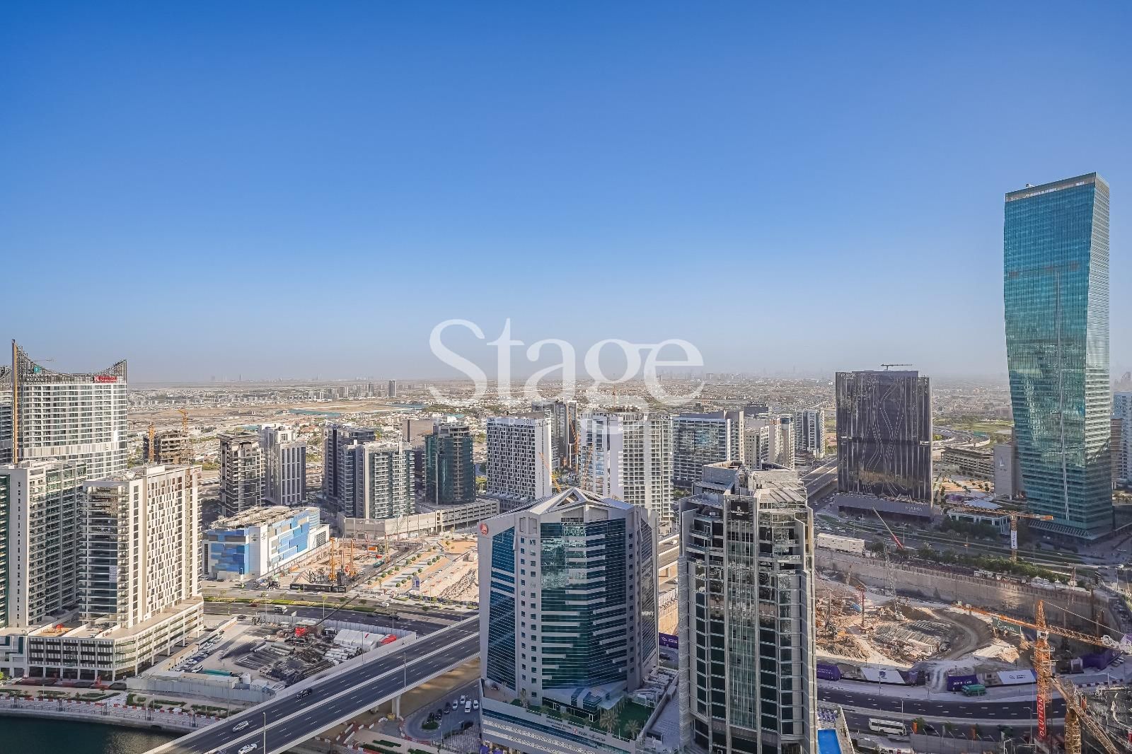 2 bedrooms apartment for Rent in Business Bay, Dubai AP7926L