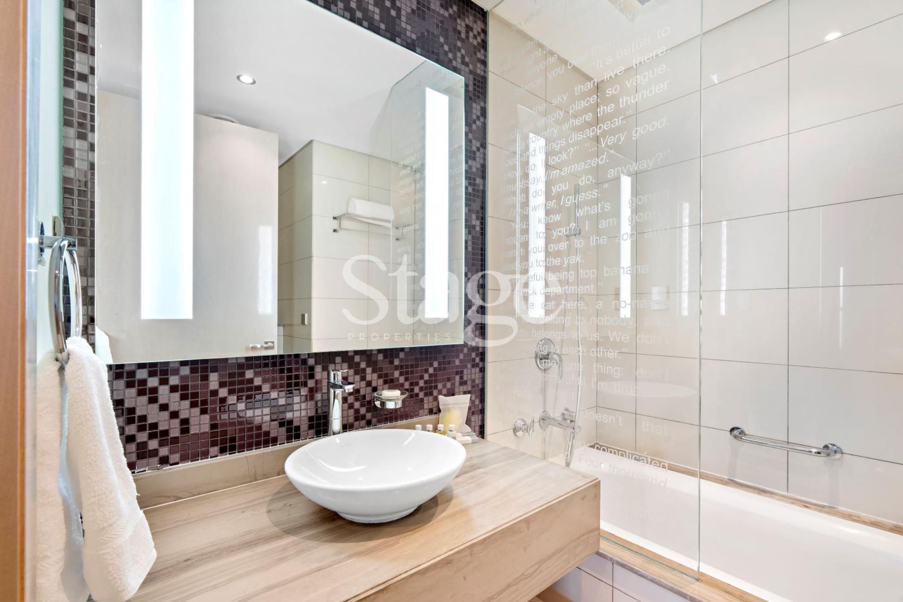 شقة من غرفتي نوم للإيجار في Business Bay، Dubai AP7702L