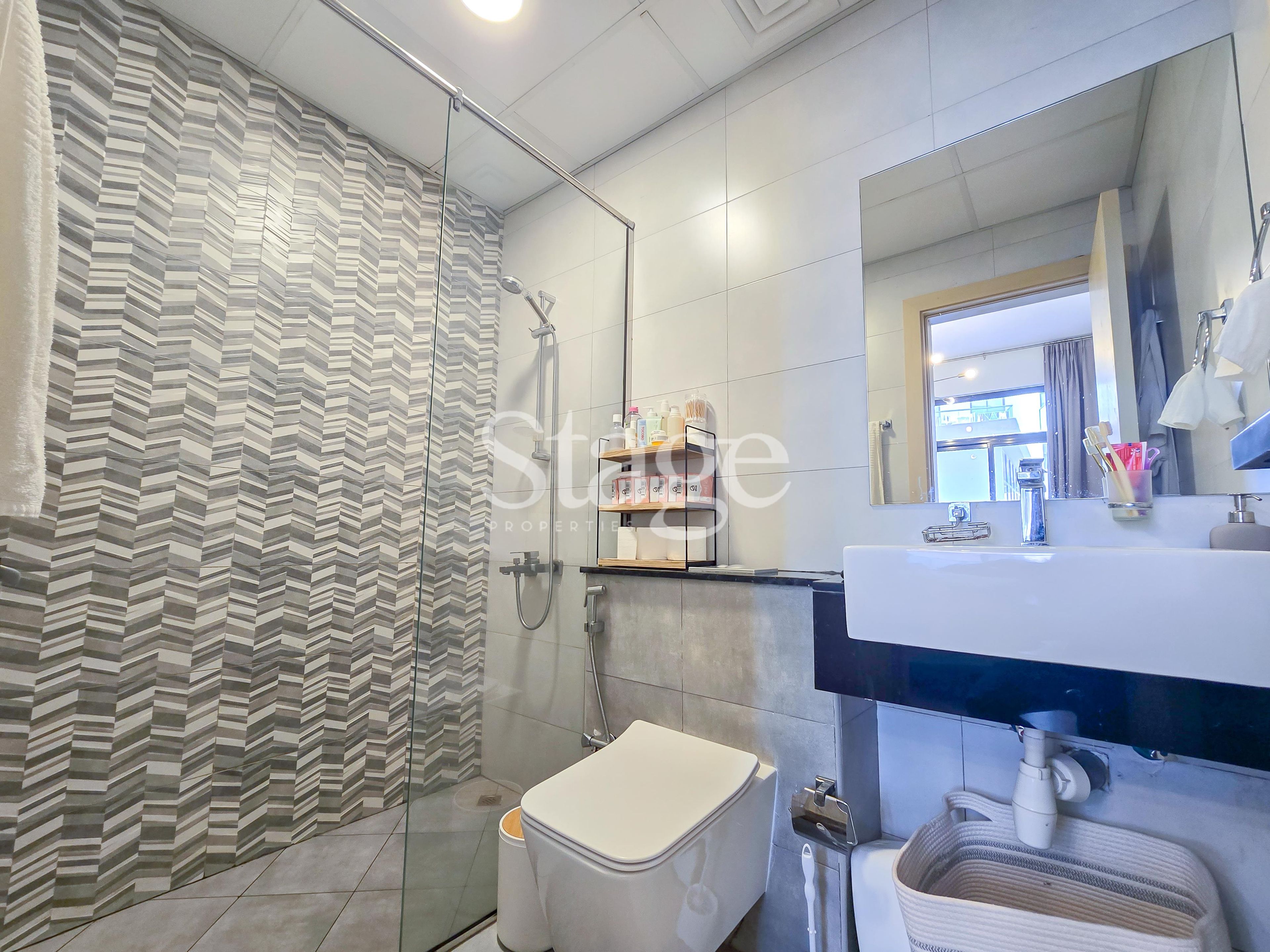 1 bedroom apartment for Rent in Jumeirah Village Circle, Dubai AP8352L