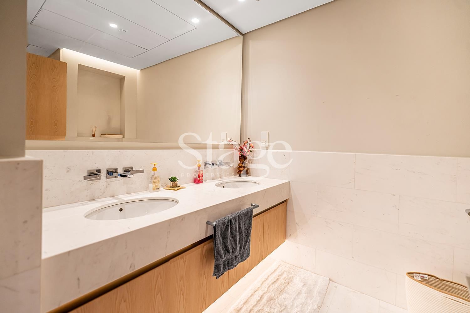 Studio for Rent in Palm Jumeirah, Dubai AP7763L