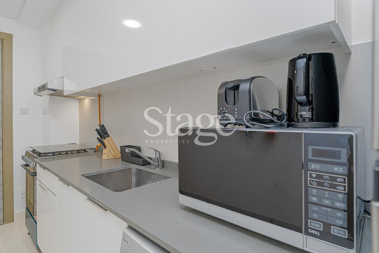 Studio for Rent in Jumeirah Village Circle, Dubai AP7630L