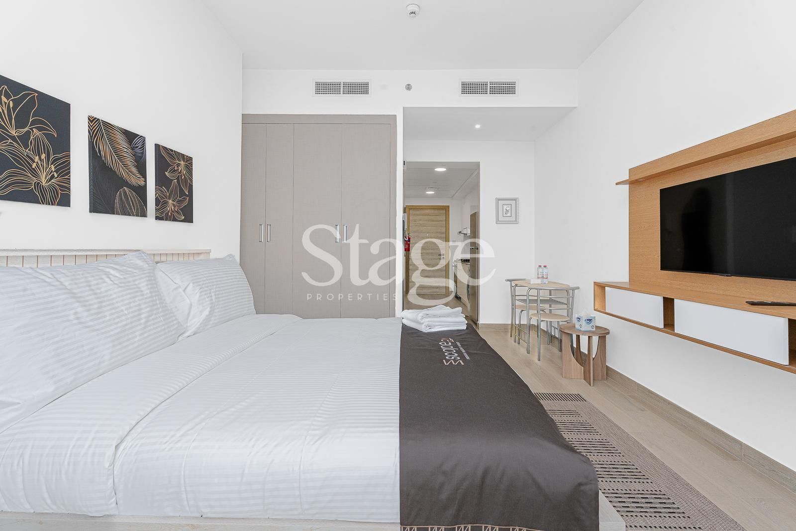 Studio for Rent in Jumeirah Village Circle, Dubai AP7630L