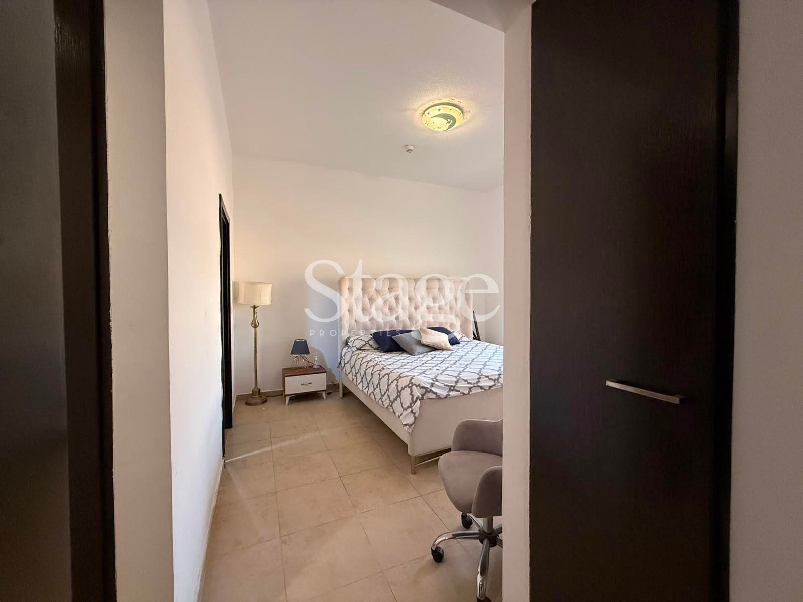 شقة من غرفتي نوم للإيجار في Dubai Land، Dubai AP10179L
