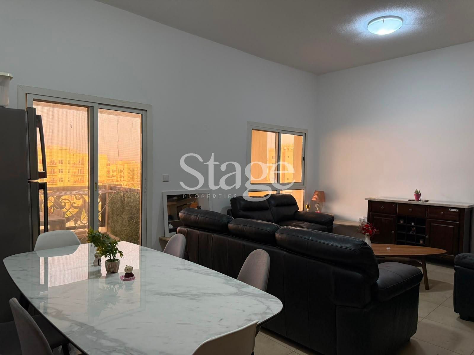 شقة من غرفتي نوم للإيجار في Dubai Land، Dubai AP10179L