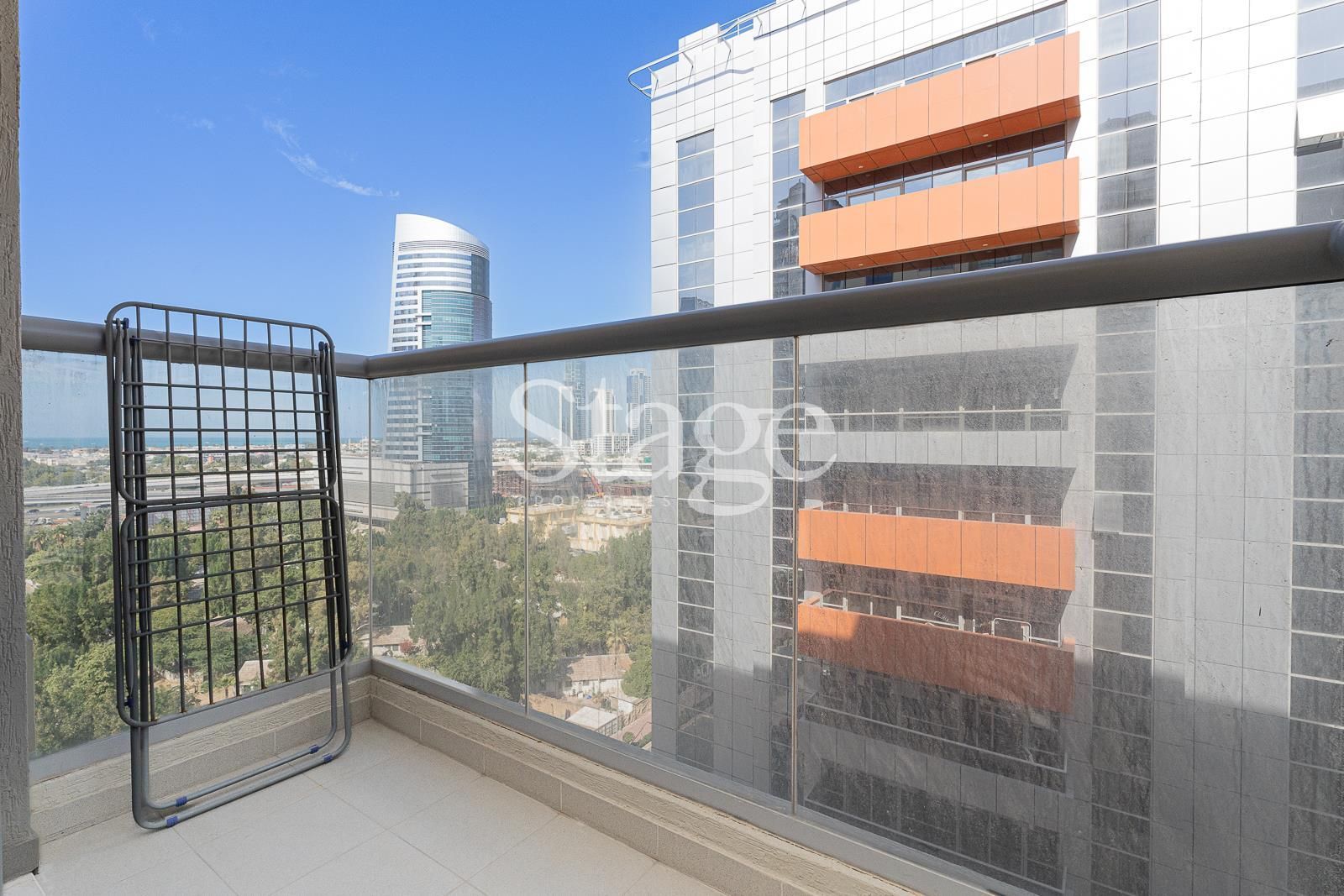 Studio for Rent in Barsha Heights (Tecom), Dubai AP7629L