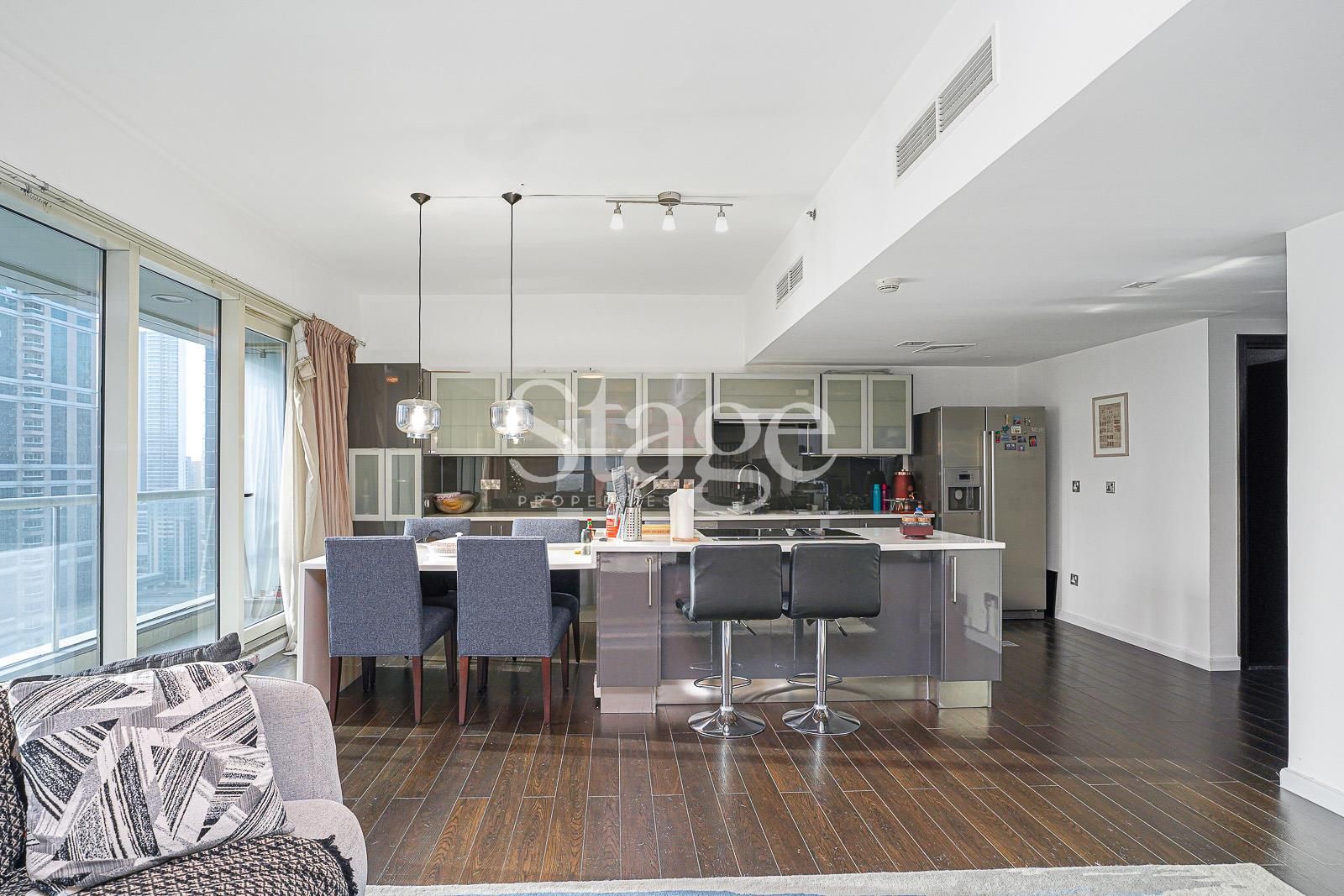 2 bedrooms apartment for Rent in JLT Cluster G, Dubai AP7513L