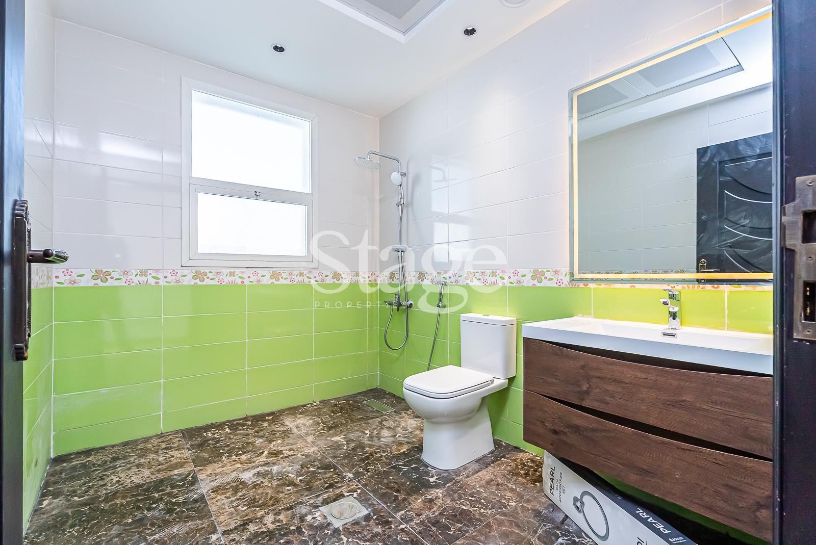 5 bedrooms common for Rent in Al Barsha, Dubai VI8567L