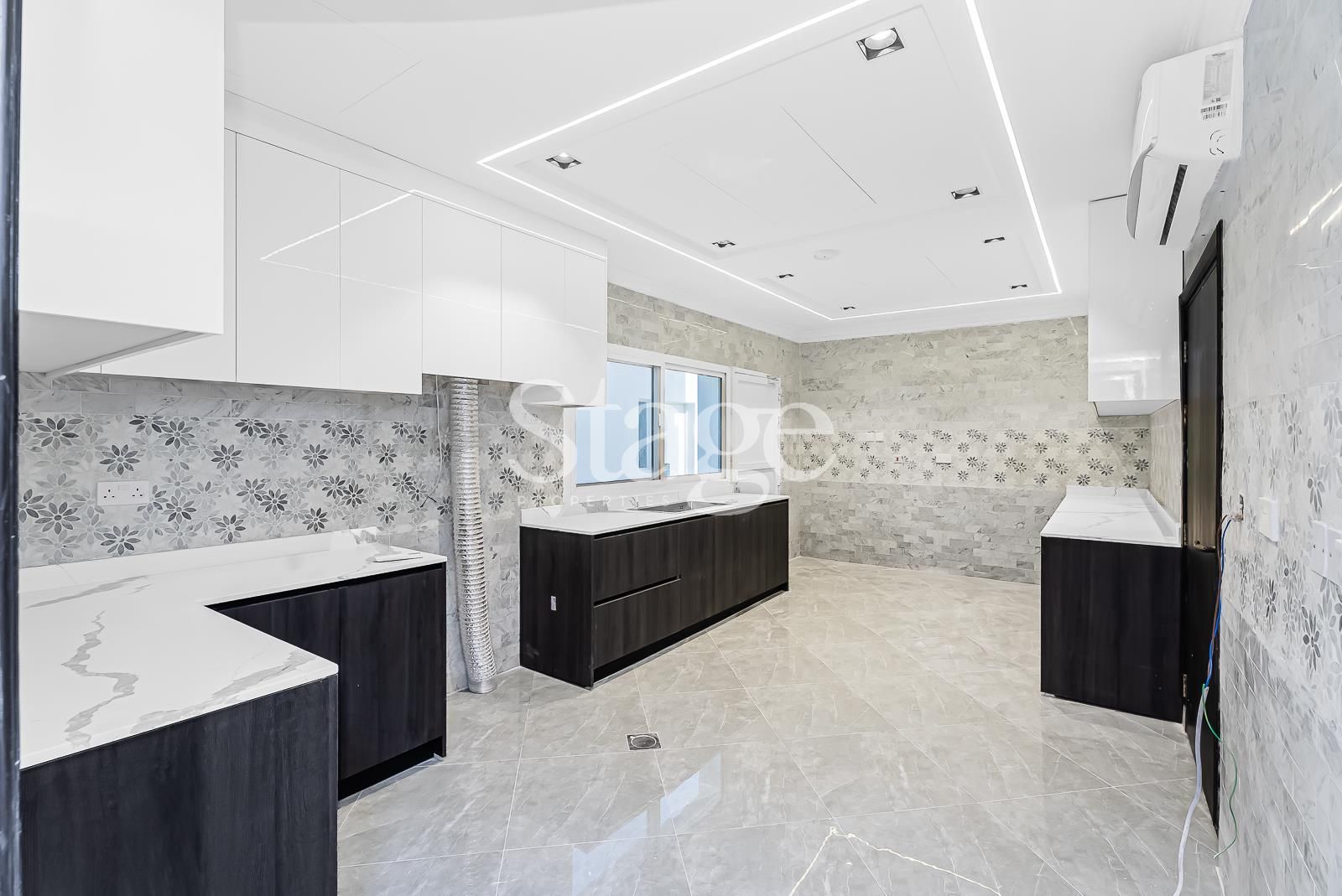 5 bedrooms common for Rent in Al Barsha, Dubai VI8567L