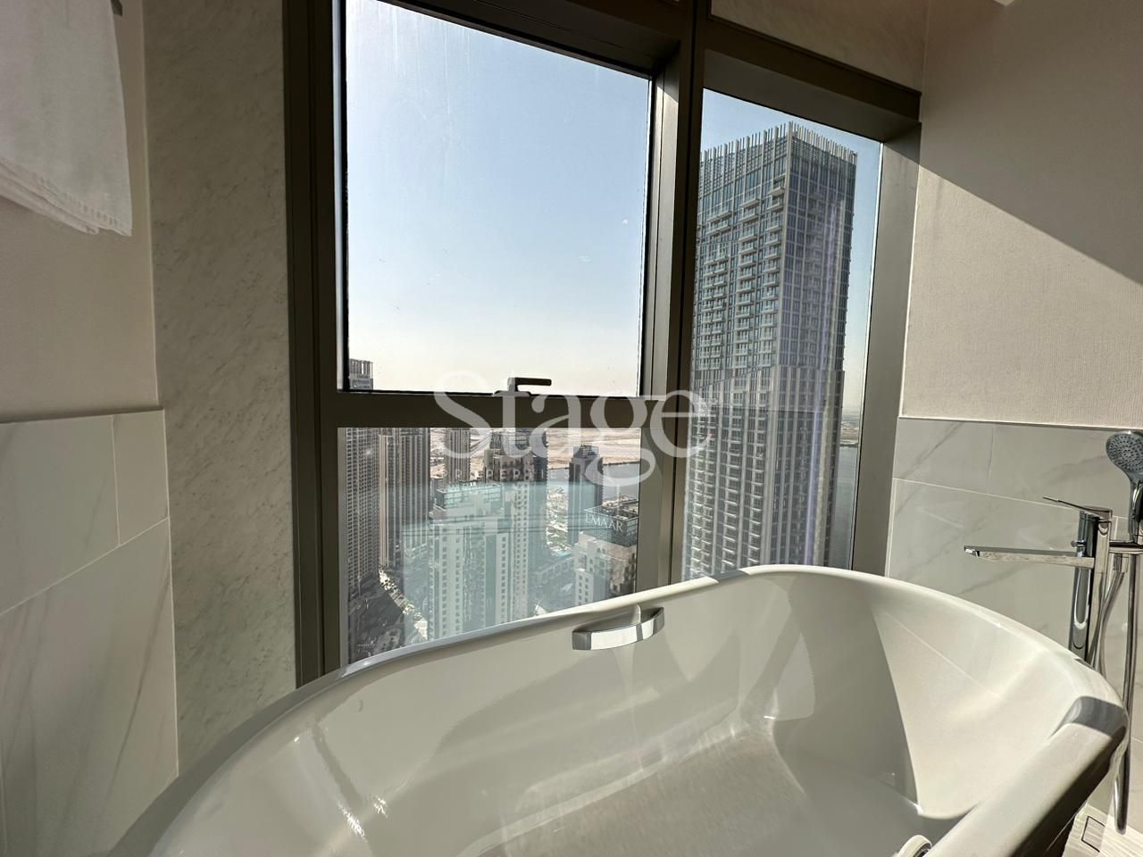 2 bedrooms apartment for Rent in Dubai Creek Harbour (The Lagoons), Dubai AP8575L