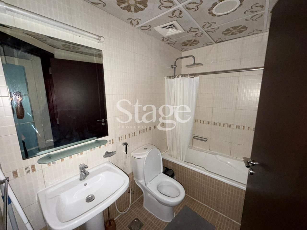 1 bedroom apartment for Rent in Jumeirah Lake Towers, Dubai AP9267L