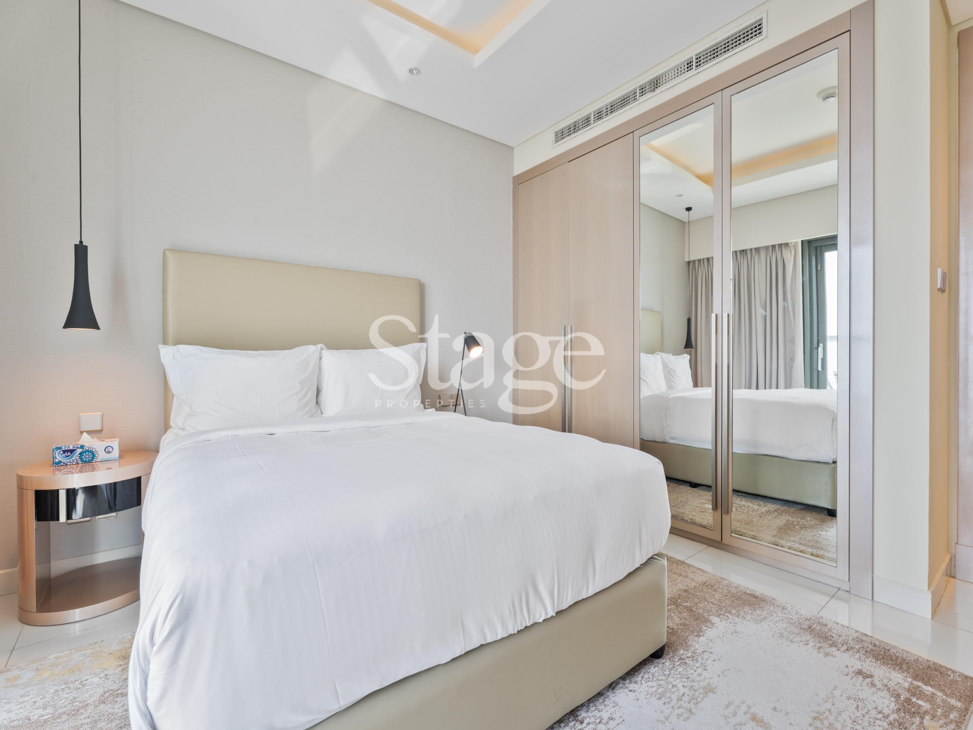 2 bedrooms apartment for Rent in Business Bay, Dubai AP7689L