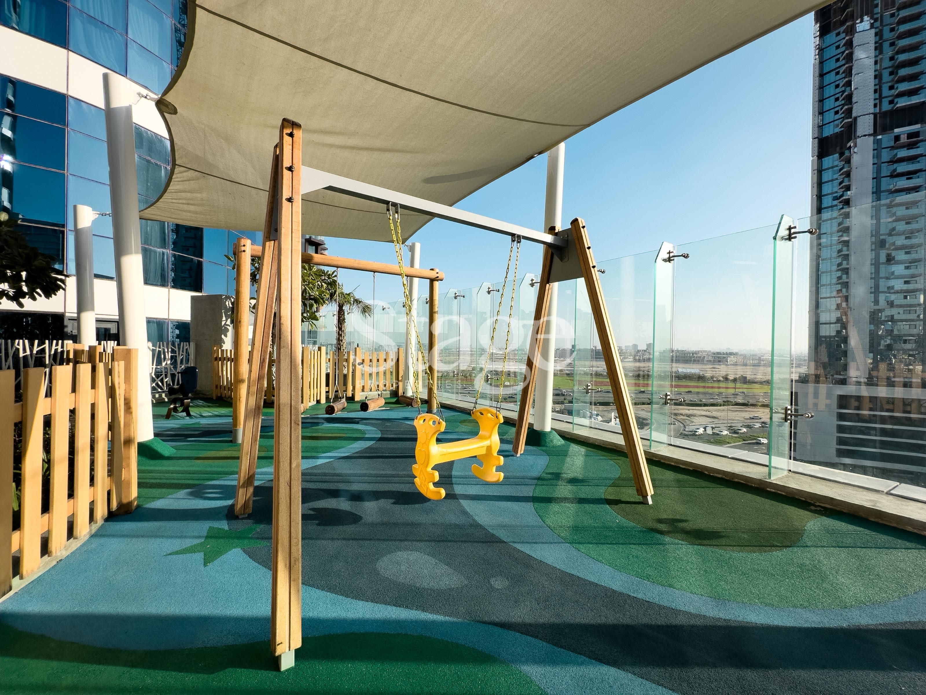 2 bedrooms apartment for Rent in Business Bay, Dubai AP7689L