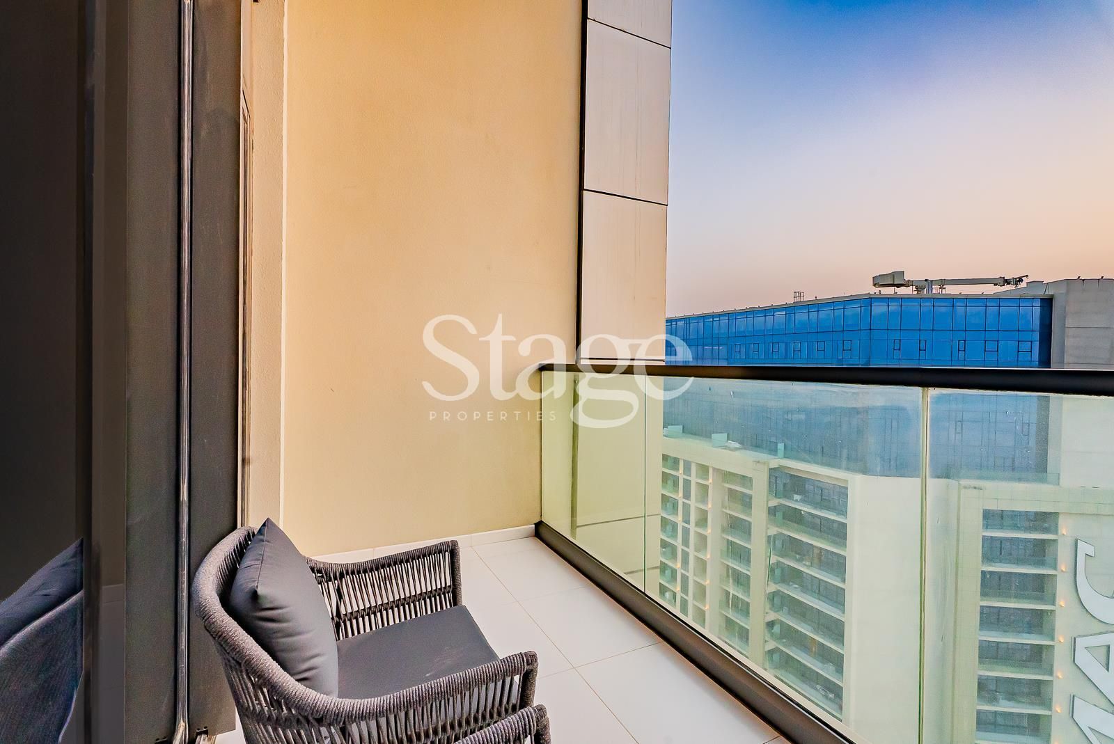 2 bedrooms apartment for Sale in Business Bay, Dubai AP10128S