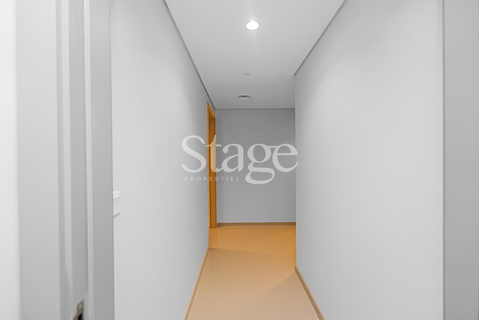 2 bedrooms apartment for Sale in Business Bay, Dubai AP10128S