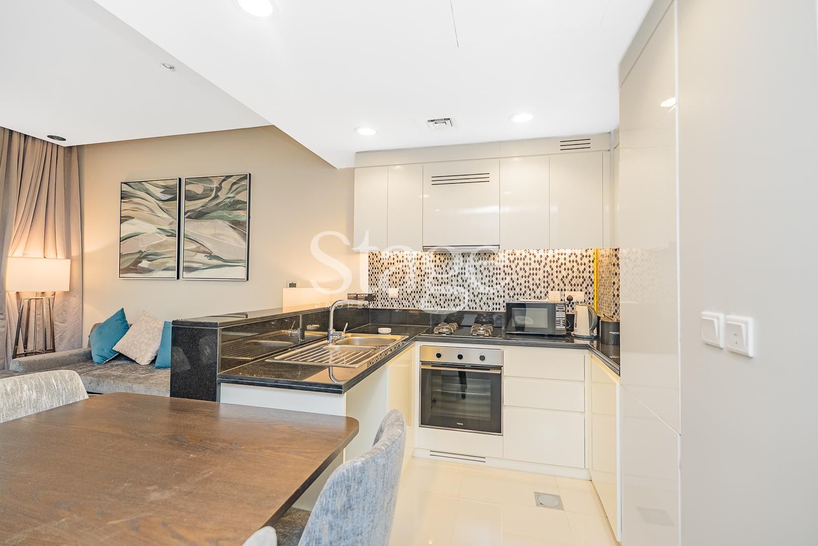 2 bedrooms apartment for Sale in Business Bay, Dubai AP10128S