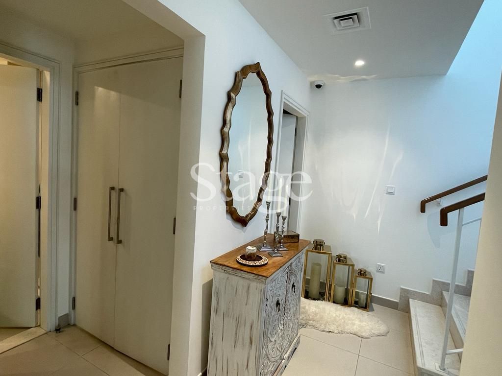 فيلا من ٤ غرف نوم للإيجار في Dubai Hills Estate، Dubai VI7519L