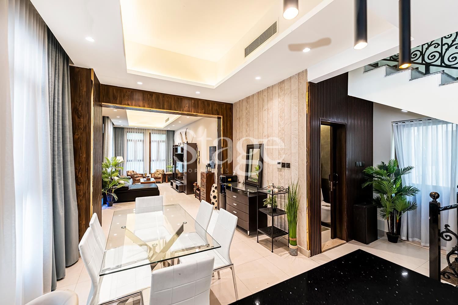 3 bedrooms Villas for Sale in Dubai Land, Dubai VI8201S
