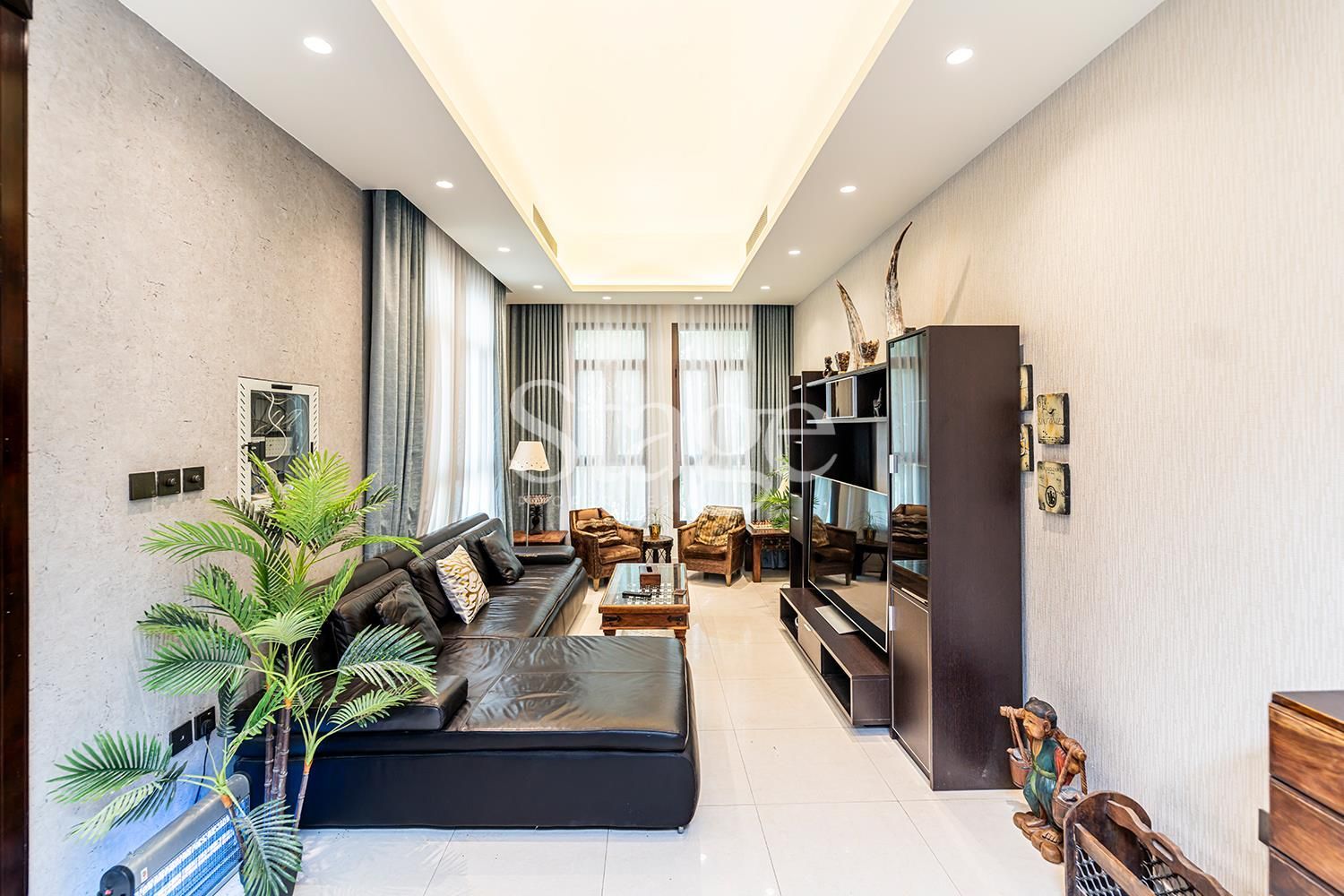 3 bedrooms Villas for Sale in Dubai Land, Dubai VI8201S