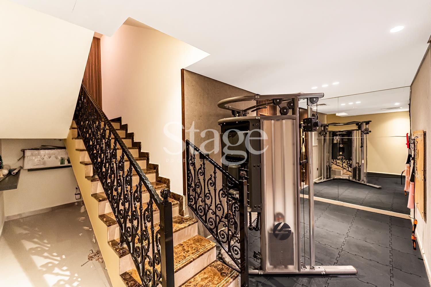 3 bedrooms Villas for Sale in Dubai Land, Dubai VI8201S