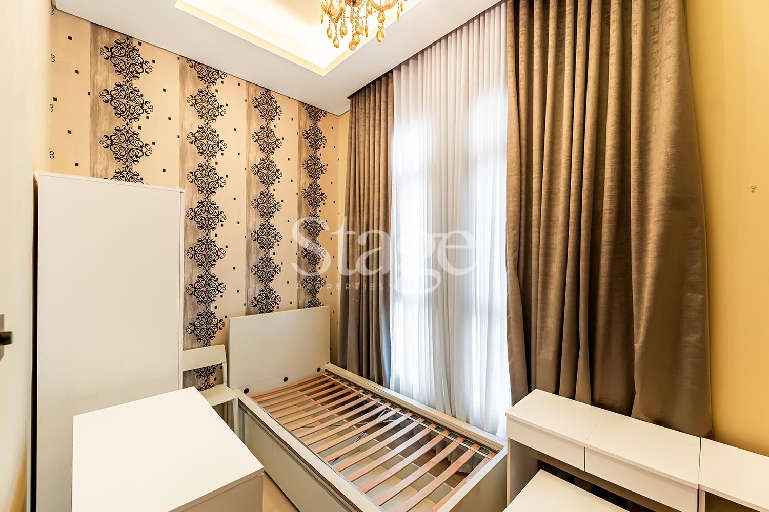 3 bedrooms Villas for Sale in Dubai Land, Dubai VI8201S