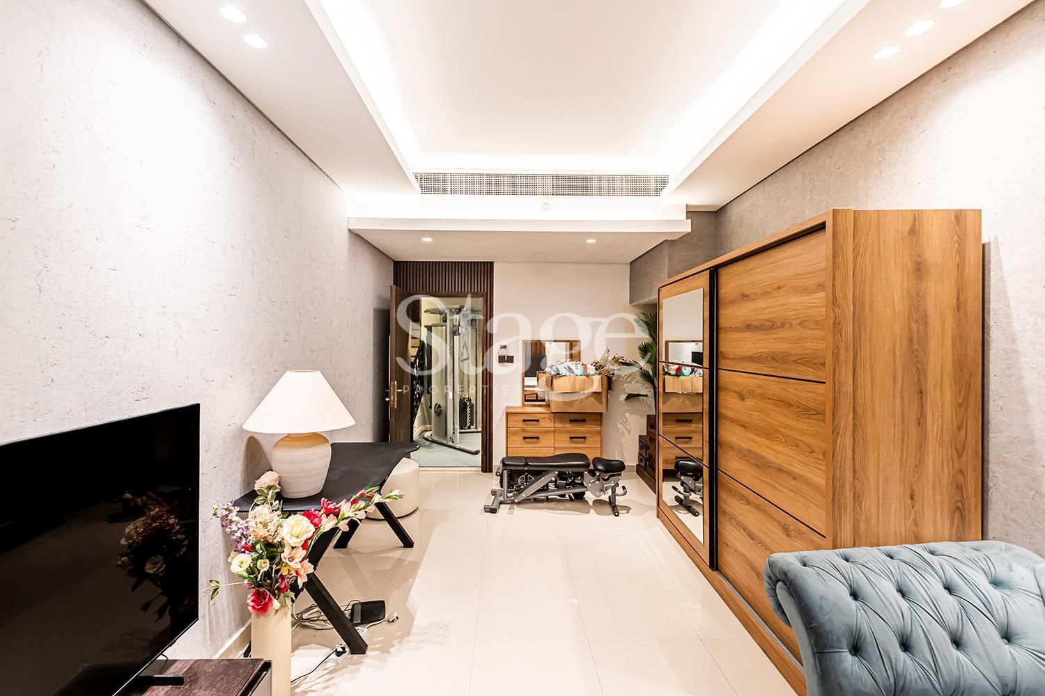 3 bedrooms Villas for Sale in Dubai Land, Dubai VI8201S