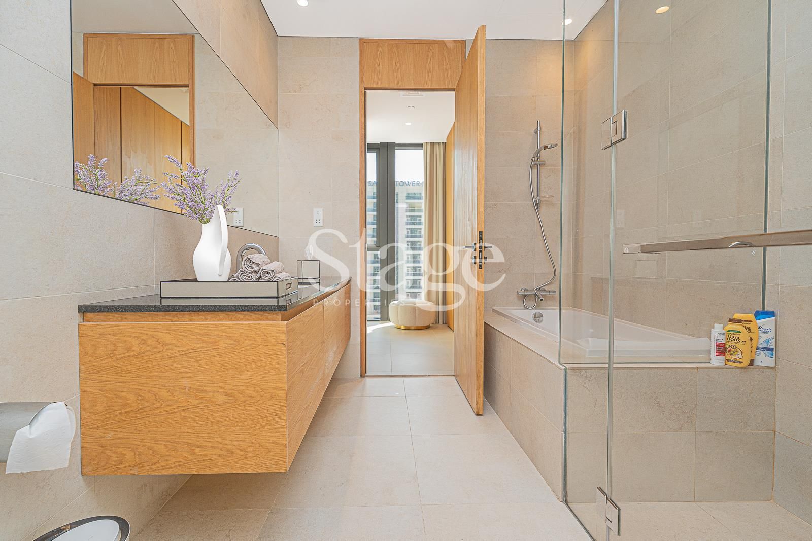 3 bedrooms apartment for Sale in Business Bay, Dubai AP7509S