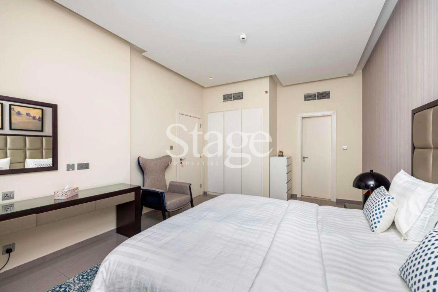 1 bedroom apartment for Rent in Business Bay, Dubai AP7607L