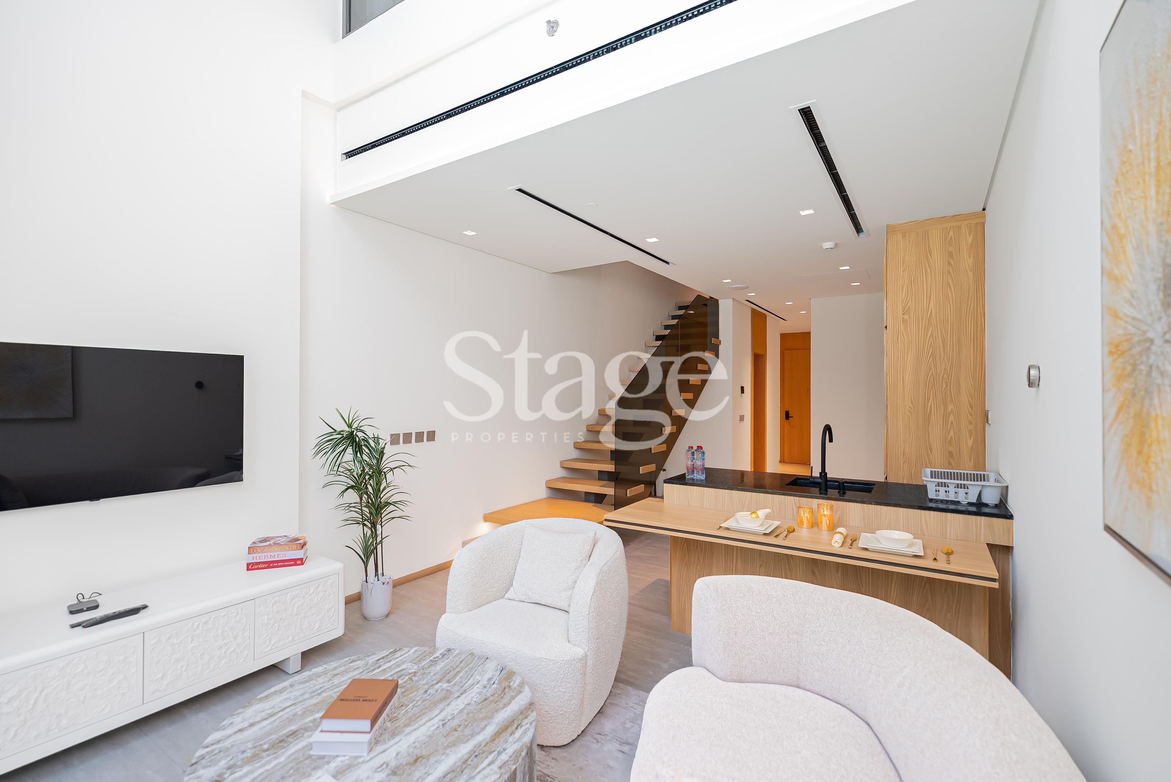 1 bedroom Penthouse for Rent in Jumeirah Village Circle, Dubai PH9938L