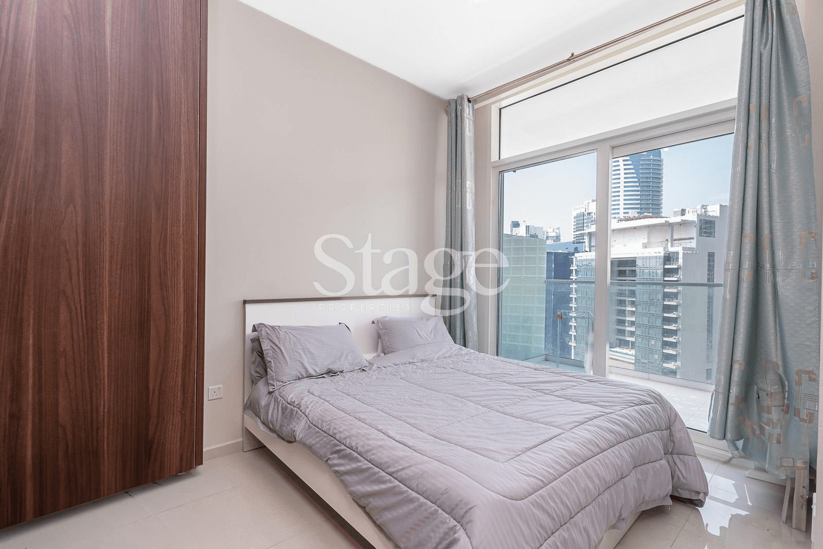 1 bedroom apartment for Sale in Business Bay, Dubai AP7268S