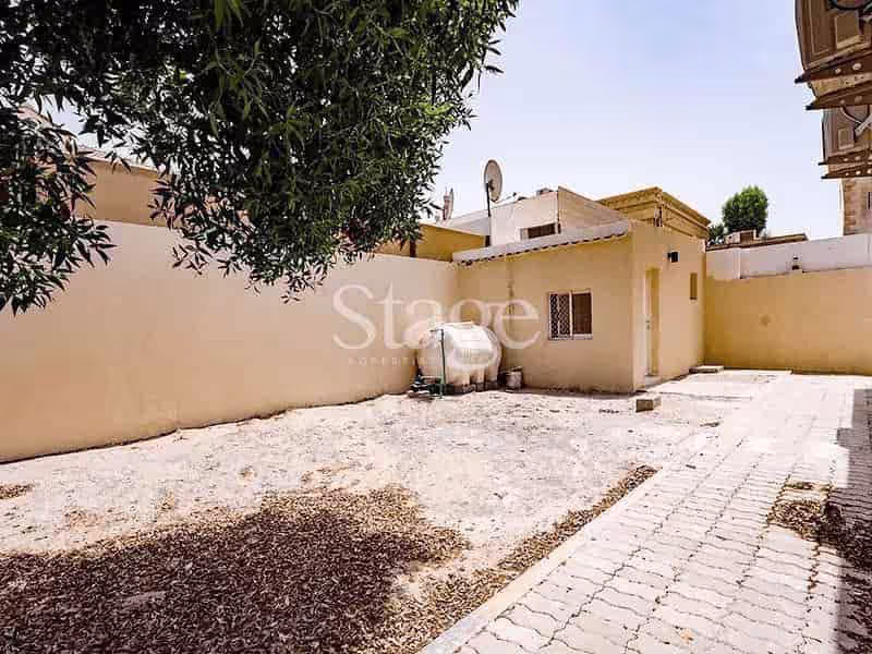 GCC Land | Easy Access | Excellent Location | G+1