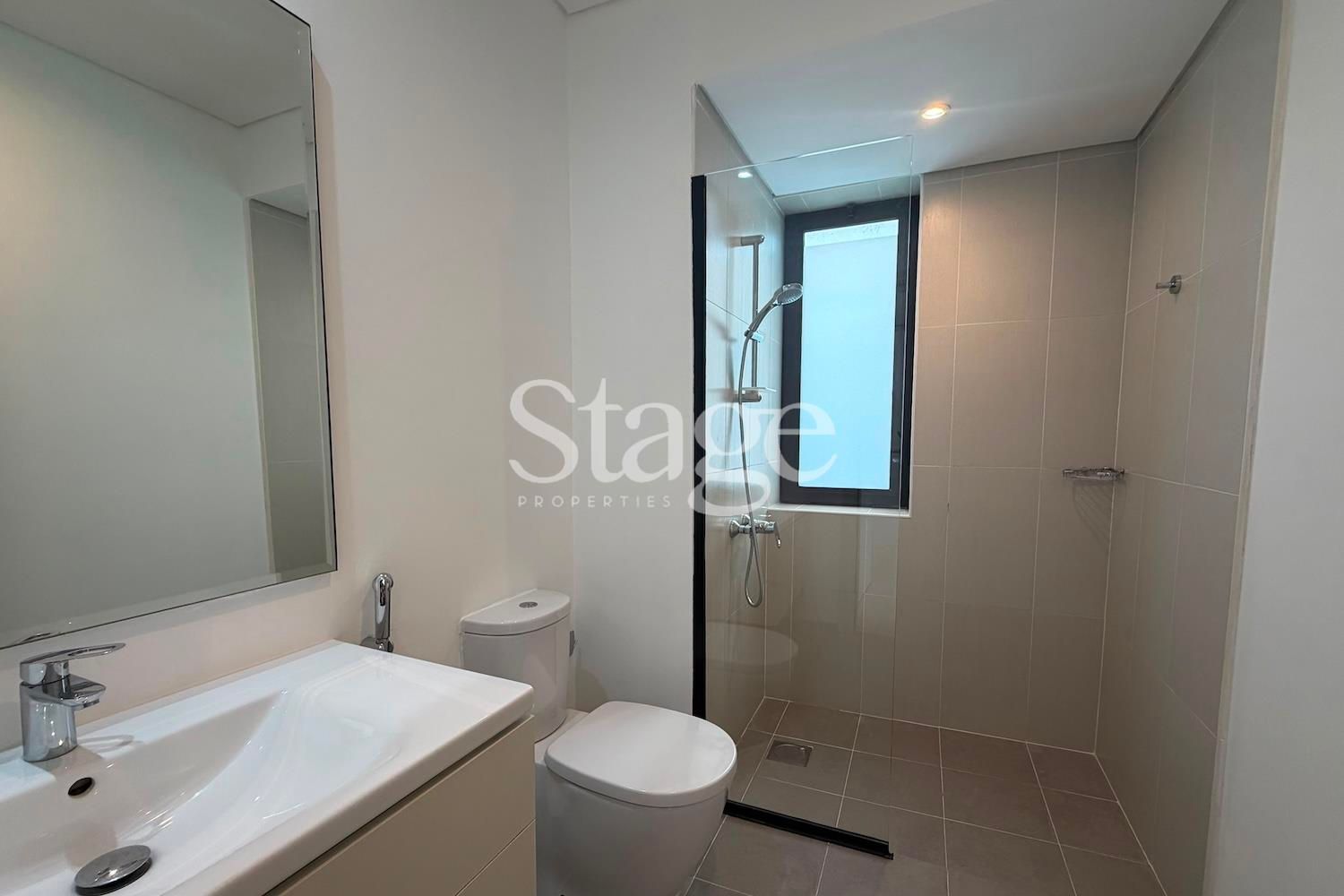 4 bedrooms Villas for Rent in DAMAC Hills, Dubai VI9810L
