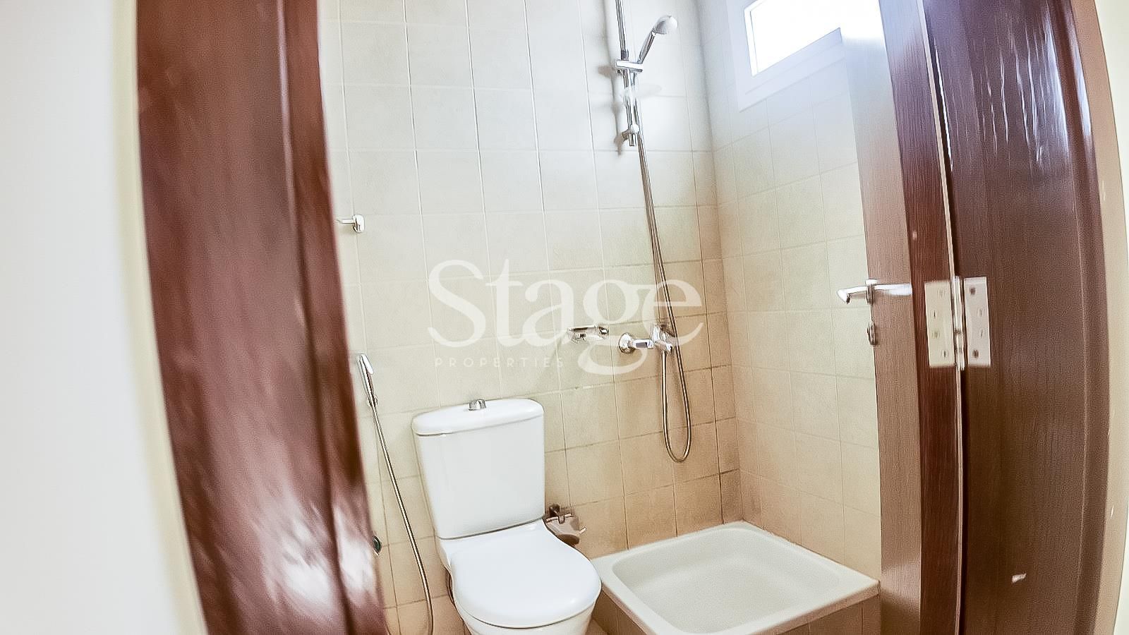 5 bedrooms common for Rent in Al Barsha, Dubai VI8684L