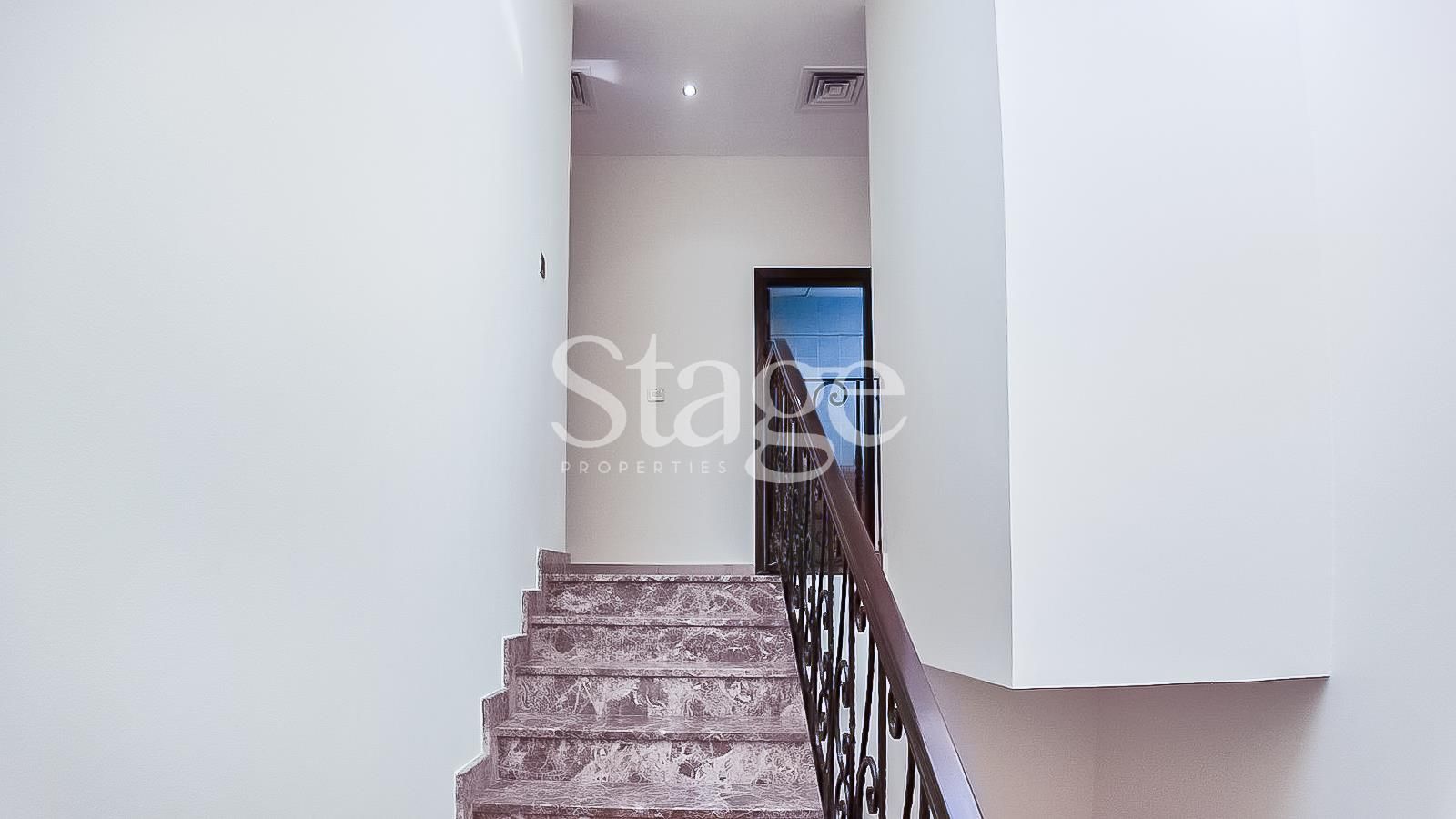 5 bedrooms common for Rent in Al Barsha, Dubai VI8684L